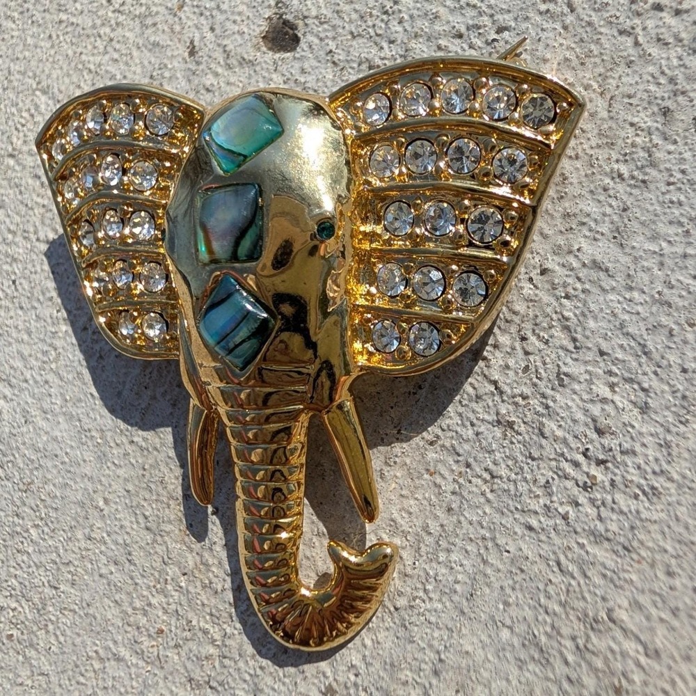 Gold Tone Elephant‎ Head Brooch Rhinestone Abalone Shell Inlay Safari Pin - Picture 3 of 12